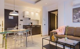 One Love Metropolitan Apartment